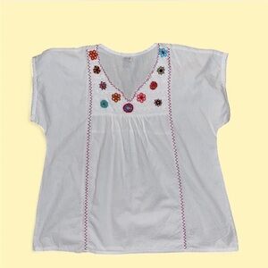 Abrazo Style Clara Hand Embroidered Blouse Size L 100% cotton
